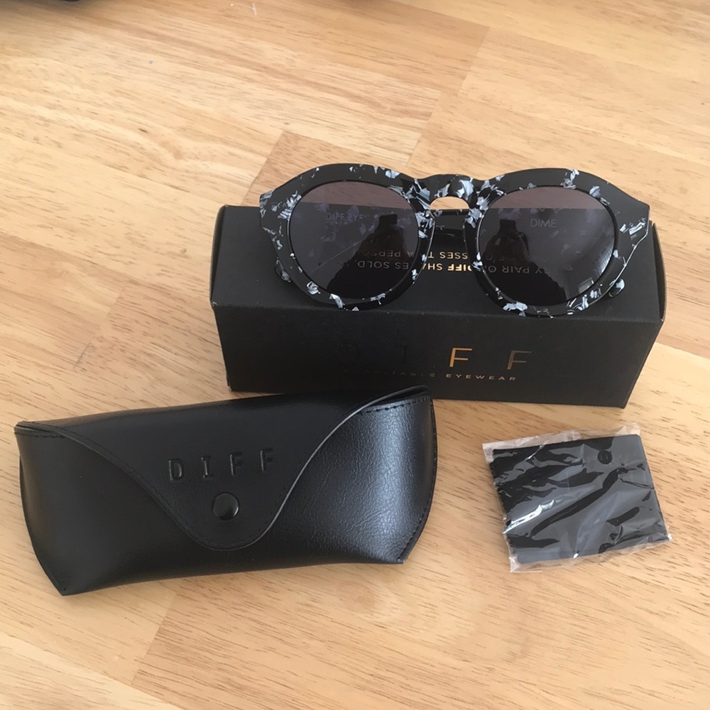Diff Eyewear DIME